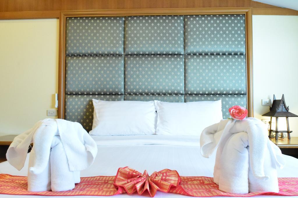 Sea Dream Patong Apartment Exterior photo