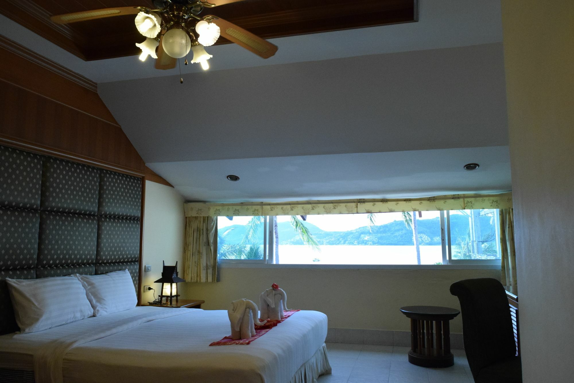 Sea Dream Patong Apartment Exterior photo